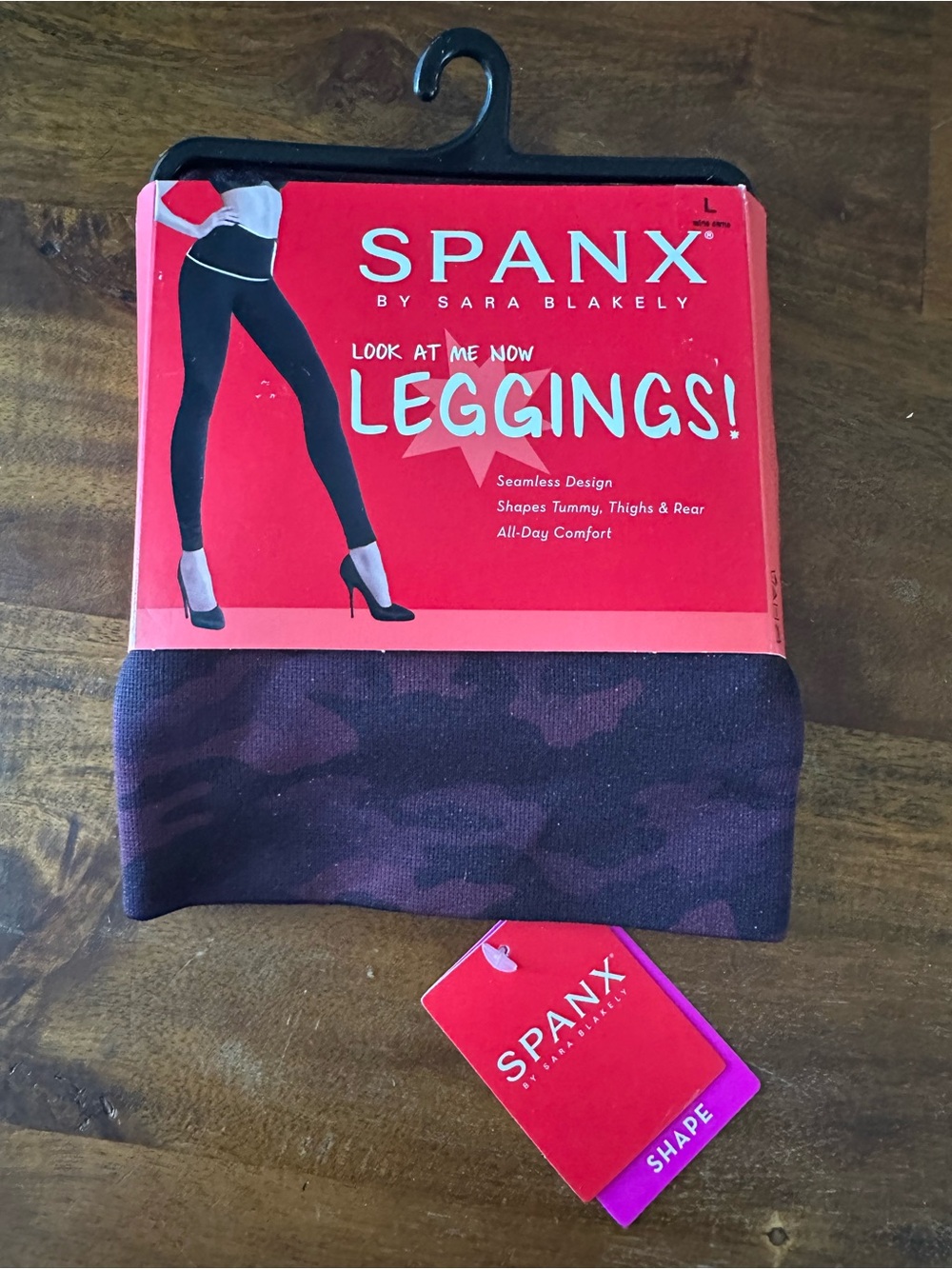 SPANX Look At Me Now Leggings in Burgundy Wine Camo size L NWT